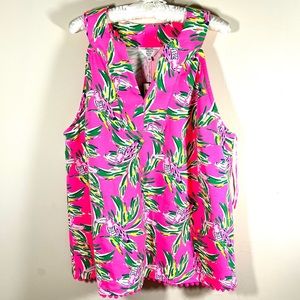 Crown & Ivy curvy 2X Palm Tucan Halter Tank, in excellent used condition USED